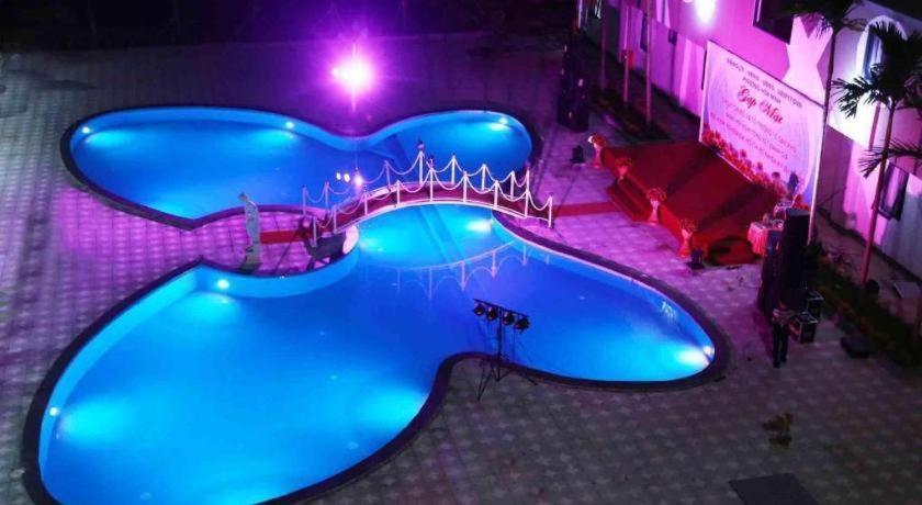 Green Hotel Дананг Екстер'єр фото